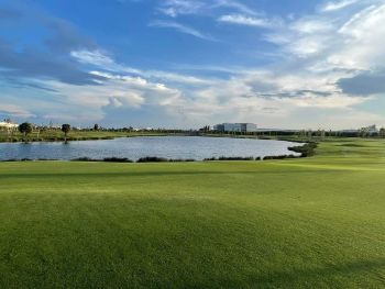 Central – Northern Vietnam and Bangkok Golfing Tour